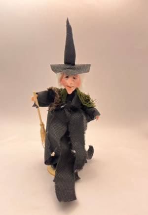 Brujita artesanal Lunaria